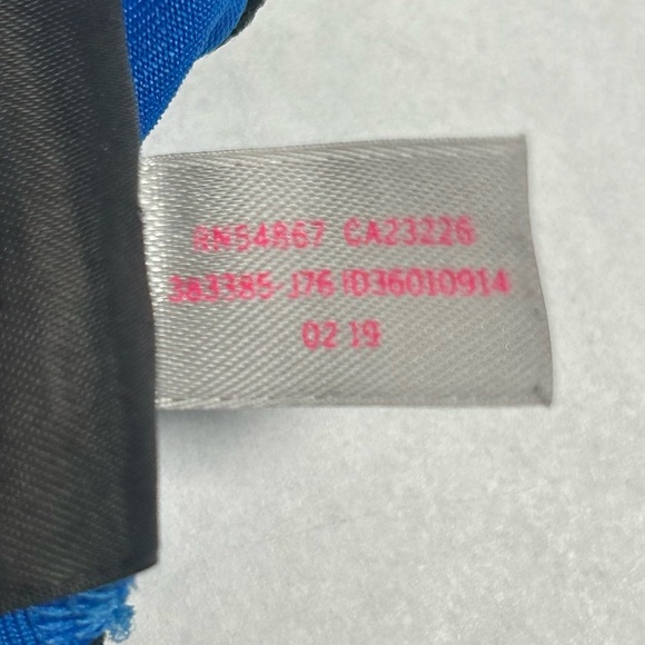 2 for$15 PINK Victoria's Secret Blue and Black Sports Bra - Picture 5 of 8